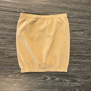 Kurve Basic Tube Top in Chocolate Milk Size M/L